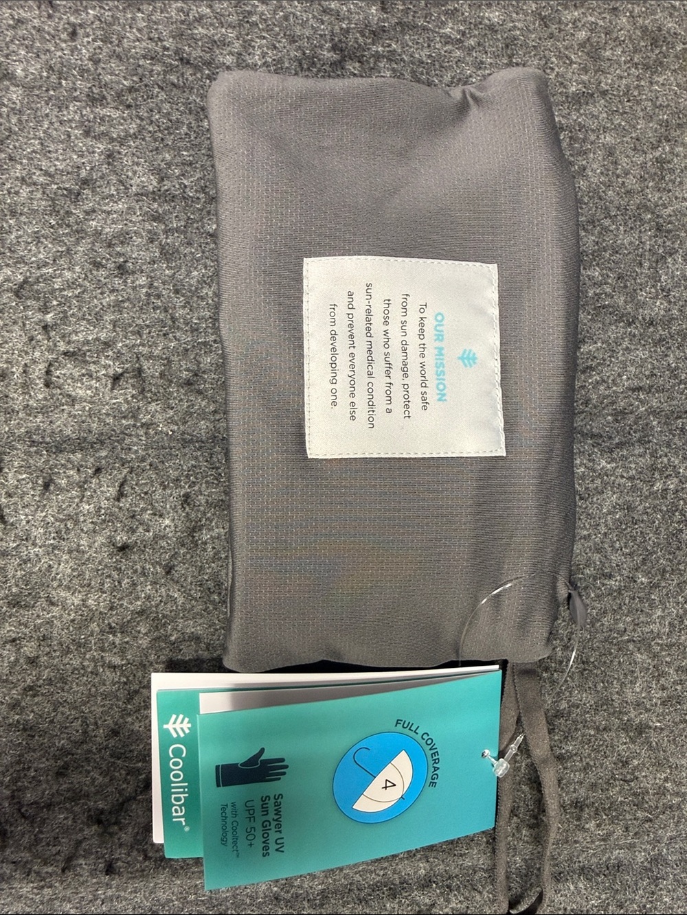 Coolibar Women's Sun Gloves in Gray with Teal Tag